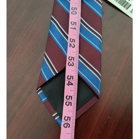 Dockers Repp Necktie Men's Red Blue Woven Striped 3.5 inch Standard Width 56 L - Picture 4 of 8